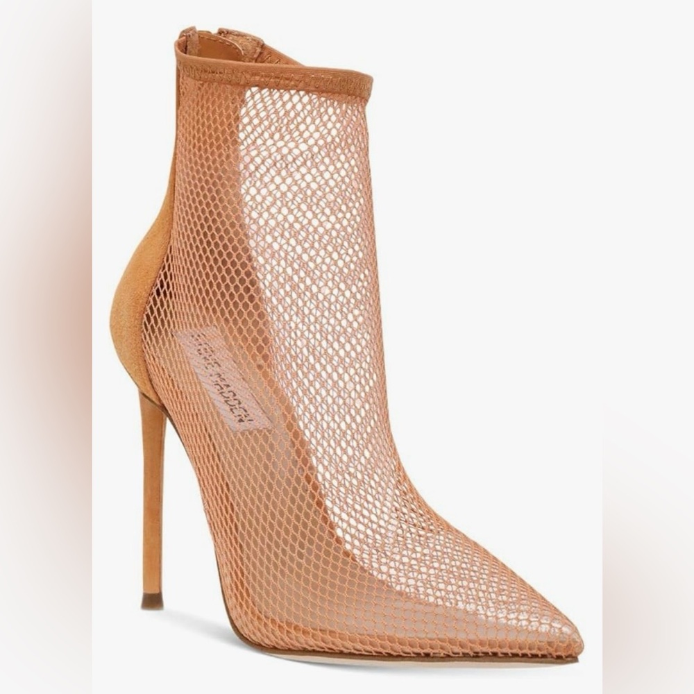 STEVE MADDEN Vielo Pump Size: 7M